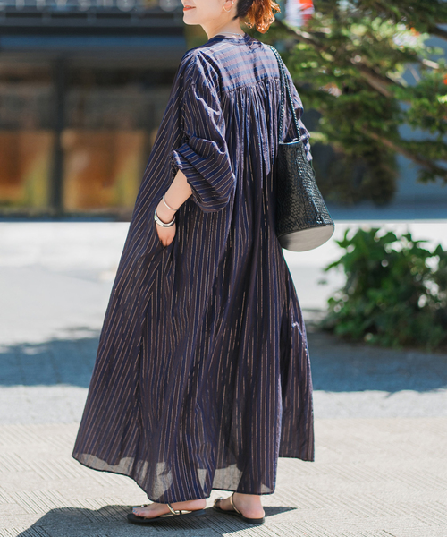 Spick & Span（スピックアンドスパン）の「HYU ストライプギャザーシャツワンピース（ワンピース・レディース・その他4/その他10・38/36）」の8枚目の写真