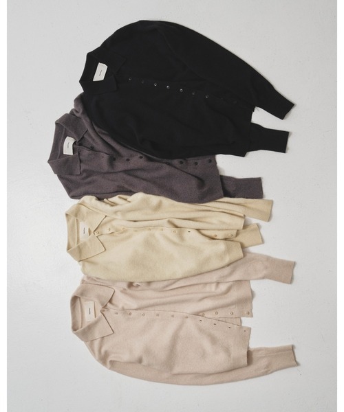 TODAYFUL（トゥデイフル）の「Raccoon Knit Cardigan（カーディガン/ボレロ・レディース・ブラック/ベビーピンク/グレー/クリーム・FREE）」の17枚目の写真