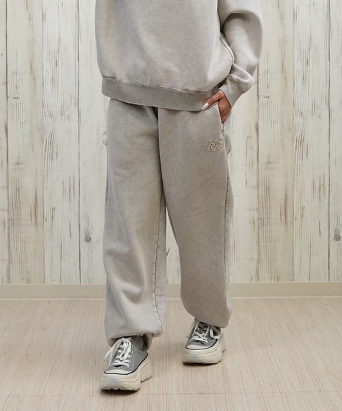 DC（ディーシー）の「DC/ディーシー ワイド/スウェットパンツ LPT254304（スウェットパンツ・レディース・ミント/スミクロ/グレー/ベージュ・M/L）」の3枚目の写真