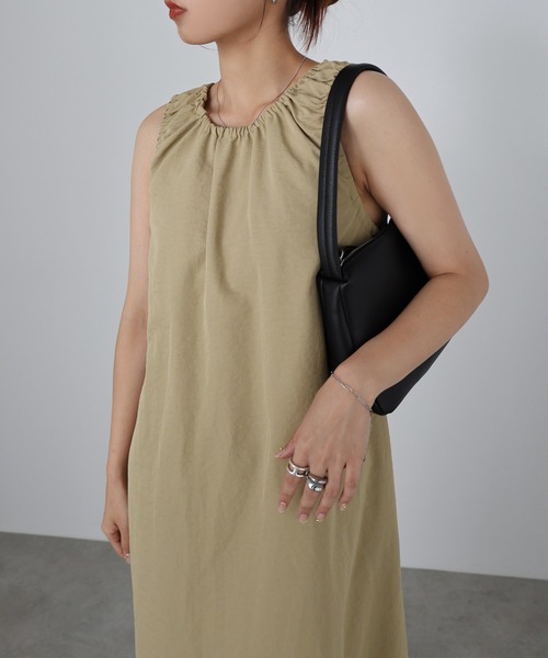 専用✨美品✨ジプソフィア　バックオープン　ノースリーブ　ロングワンピース ≪newitem≫ #バックオープンノースリーブワンピース 【4color