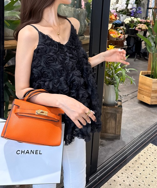 CHARME BY MICOLA(シャルムバイミコラ)の「SNSで大バズり中!3Dフラワーモチーフフレアキャミビスチェ/チュニックワンピース【キャミランキング7位★】(ベスト・レディース・アイボリー/ブラック・FREE)」の10枚目の写真