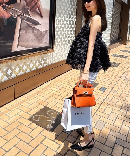 CHARME BY MICOLA(シャルムバイミコラ)の「SNSで大バズり中!3Dフラワーモチーフフレアキャミビスチェ/チュニックワンピース【キャミランキング7位★】(ベスト・レディース・アイボリー/ブラック・FREE)」の13枚目の写真