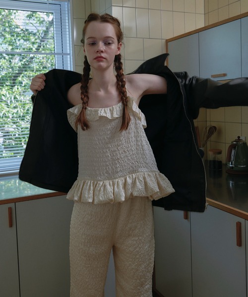 HONEY MI HONEY（ハニーミーハニー）の「frill pocket leather like blouson（ブルゾン・レディース・ブラック/ブラウン/ベージュ・FREE）」の5枚目の写真