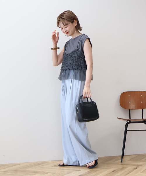 AMERICAN HOLIC(アメリカンホリック)の「SETチュールキャミ+ノースリーブカットプルオーバー(Tシャツ/カットソー・レディース・アイボリー/チャコールグレー/ブラック・M/L)」の12枚目の写真