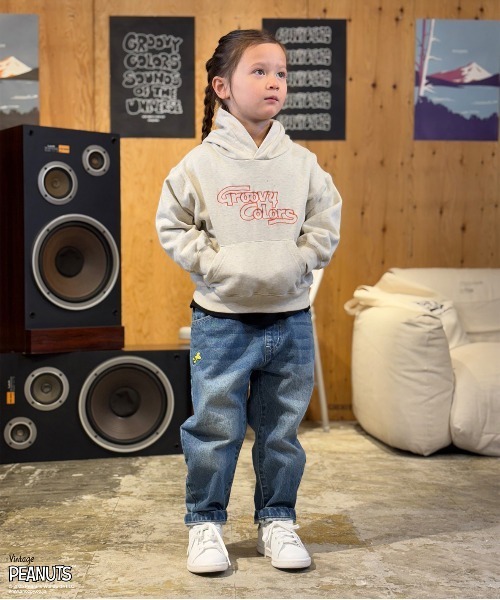 GROOVY COLORS（グルービーカラーズ）の「SNOOPY FRIENDS Sweat Hoodie（パーカー・キッズ・オフホワイト・145/135）」の6枚目の写真