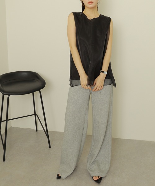 LAULEN(ローレン)の「sheer layered sleeveless tops /シアーレイヤードクルーネックノースリトップス(シャツ/ブラウス・レディース・ブラウン/グレー/ブラック・FREE)」の10枚目の写真