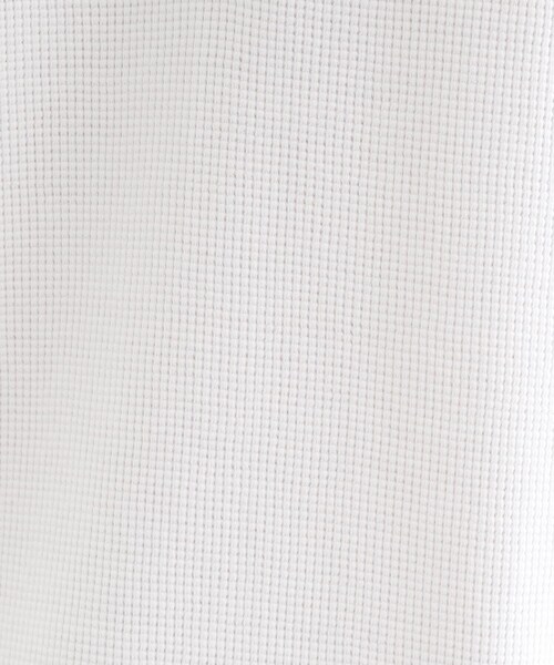 tk.TAKEO KIKUCHI（ティーケータケオキクチ）の「ワッフル＆スムースプレートヘンリーカットソー（Tシャツ/カットソー・メンズ・ホワイト/ブラック・03/02）」の7枚目の写真
