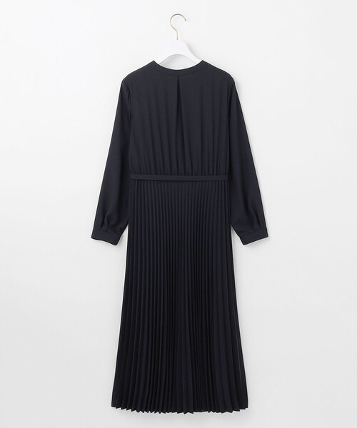 ANY SIS(エニィスィス)の「ノーブルプリーツ ワンピース(ワンピース・レディース・ダークブラウン系/パイングリーン系/ネイビー系・X-LARGE)」の16枚目の写真
