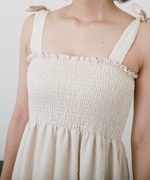 libelle more(リベル モア)の「リボンショルダーシャーリングキャミワンピース(ワンピース・レディース・ブルー/ブラック/アイボリー・M/L)」の11枚目の写真