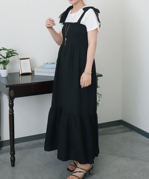 libelle more(リベル モア)の「リボンショルダーシャーリングキャミワンピース(ワンピース・レディース・ブルー/ブラック/アイボリー・M/L)」の21枚目の写真