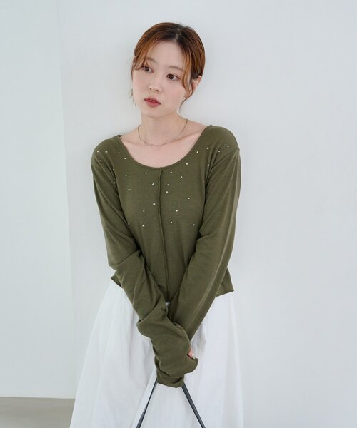 Kastane(カスタネ)の「*スタッズリブカットソー(Tシャツ/カットソー・レディース・カーキ/ネイビー/オフホワイト・FREE)」の14枚目の写真