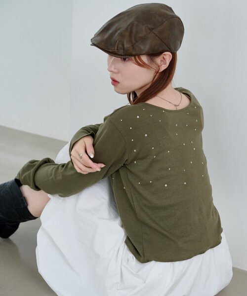 Kastane(カスタネ)の「*スタッズリブカットソー(Tシャツ/カットソー・レディース・カーキ/ネイビー/オフホワイト・FREE)」の4枚目の写真