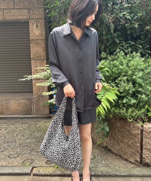 FUULLY STUDIO（フーリィーステューディオ）の「レオパードジャガードラウンドBAG（トートバッグ・レディース・オフホワイト/ベージュ・FREE）」の4枚目の写真