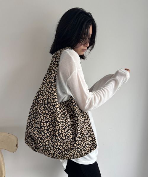 FUULLY STUDIO（フーリィーステューディオ）の「レオパードジャガードラウンドBAG（トートバッグ・レディース・オフホワイト/ベージュ・FREE）」の17枚目の写真