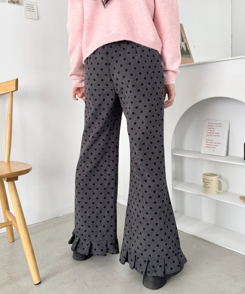 SOLLON.（ソルロン）の「裾フリルドットコーデュロイパンツ（その他パンツ・レディース・グレー/ブラック・S/M）」の10枚目の写真