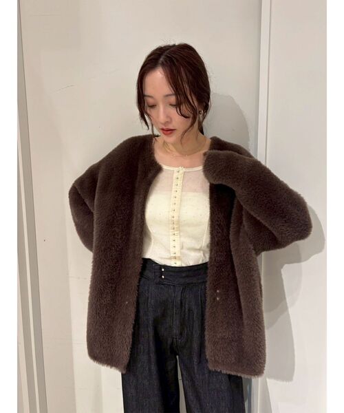 LAGUNAMOON（ラグナムーン）の「2WAYシアーベロアホックデザイントップス（Tシャツ/カットソー・レディース・アイボリー/ブラック/ブラウン・FREE）」の11枚目の写真