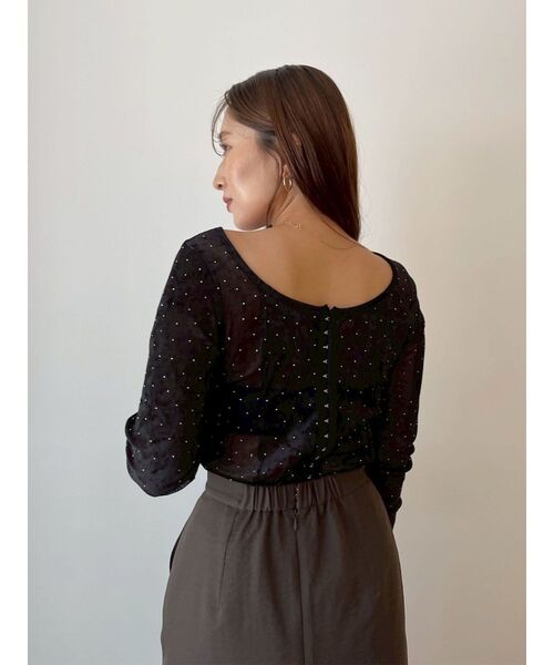 LAGUNAMOON（ラグナムーン）の「2WAYシアーベロアホックデザイントップス（Tシャツ/カットソー・レディース・アイボリー/ブラック/ブラウン・FREE）」の16枚目の写真