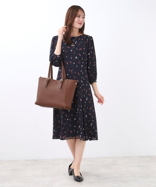 Reflect（リフレクト）の「【WEB先行カラーあり／たっぷり収納！／通勤におすすめ】’25秋冬毎日バッグ（トートバッグ・レディース・ブラック/ブラウン系/ダークブラウン/ピンク・00）」の17枚目の写真