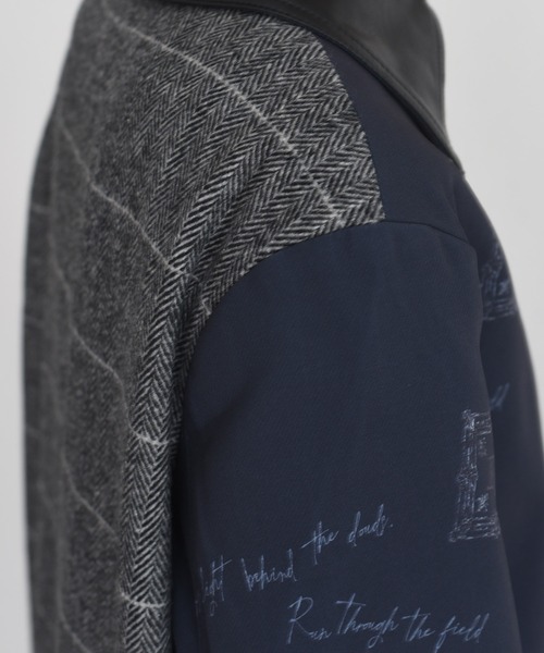 Eimee Law（エイミーロウ）の「テキスト馬柄ptトレンチコート（トレンチコート・レディース・ベージュ/ダークネイビー・FREE）」の9枚目の写真