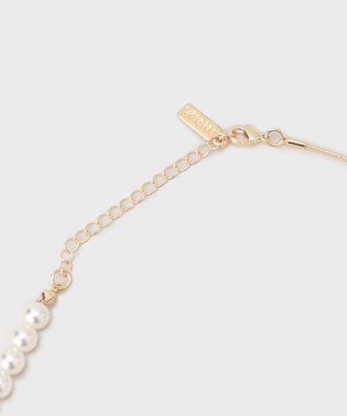 INDIVI（インディヴィ）の「パール調バイカラーネックレス（ネックレス・レディース・ゴールド系4・00）」の6枚目の写真