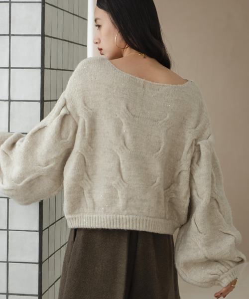 hinari(ヒナリ)の「ケーブルMIXラメニット(ニット/セーター・レディース・ピンク/テラコッタ/アイボリー・FREE)」の9枚目の写真