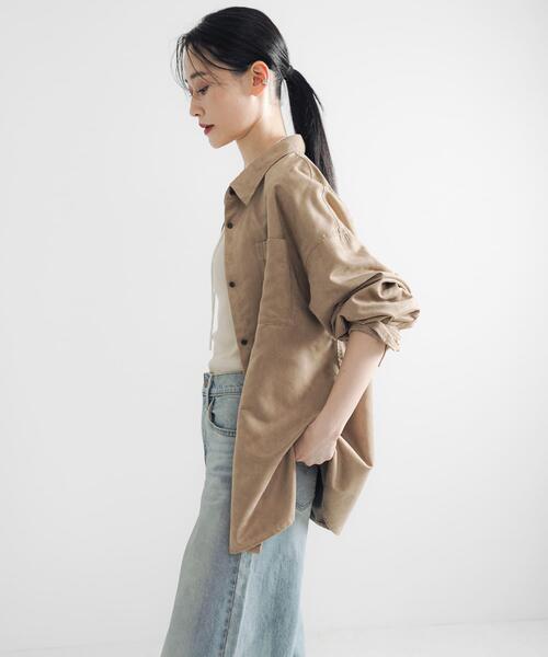 URBAN RESEARCH（アーバンリサーチ）の「スエードライクルーズシャツ（シャツ/ブラウス・レディース・ベージュ/ブラウン・FREE）」の16枚目の写真