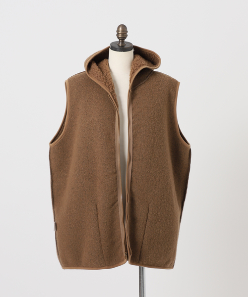 COLD BREAKER（コールドブレーカー）の「《追加》COLD BREAKER/コールドブレーカー SLOBE別注 ボアベスト 9244-SLOBE（その他アウター・レディース・キャメル/ブラック・FREE）」の6枚目の写真