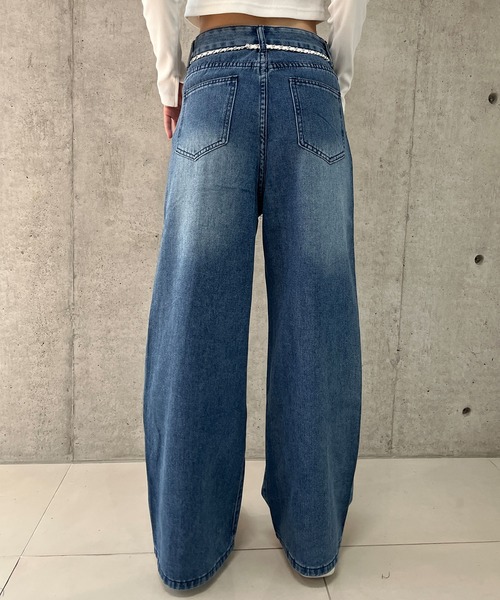 GLAMOROUS JANE（グラマラスジェーン）の「レース×パール切替ビジュー付きワイドパンツ（デニムパンツ・レディース・ブルー・S/M/L）」の10枚目の写真