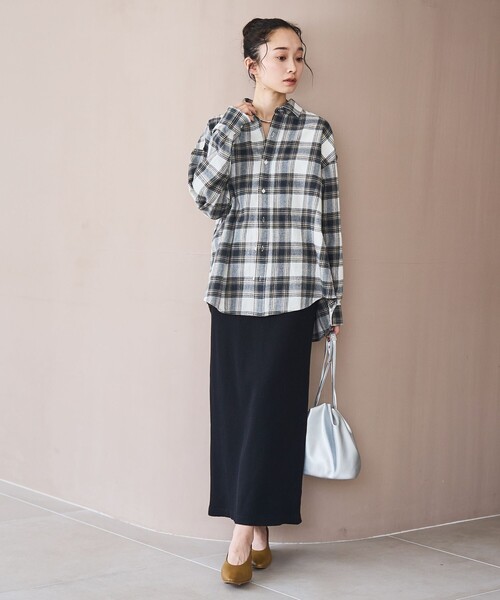 coen（コーエン）の「オンブレチェックライトネルレギュラーシャツ（シャツ/ブラウス・レディース・オフホワイト/ダークグレー/ネイビー/ブラウン・L/M）」の9枚目の写真