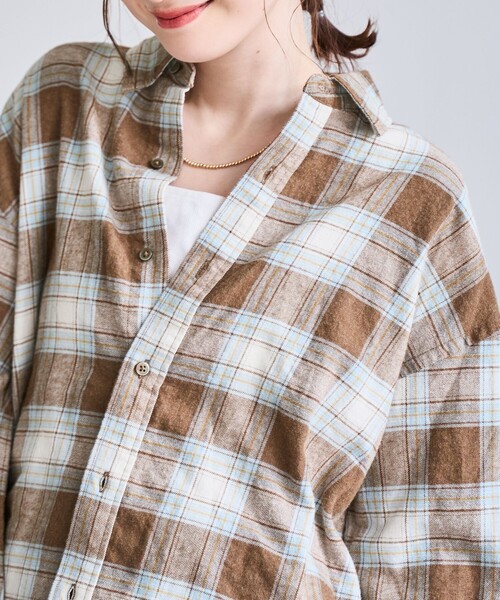 coen（コーエン）の「オンブレチェックライトネルレギュラーシャツ（シャツ/ブラウス・レディース・オフホワイト/ダークグレー/ネイビー/ブラウン・L/M）」の14枚目の写真