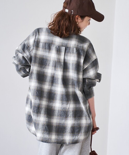 coen（コーエン）の「オンブレチェックライトネルレギュラーシャツ（シャツ/ブラウス・レディース・オフホワイト/ダークグレー/ネイビー/ブラウン・L/M）」の20枚目の写真