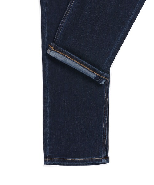 The DUFFER of ST.GEORGE(ザダファーオブセントジョージ)の「STANDARD SLIM JEANS "OW":DUFFER定番 ワンウォッシュ スキニーデニム スリムジーンズ(デニムパンツ・メンズ・ダークインディゴブルー・X-LARGE/LARGE/MEDIUM/SMALL)」の4枚目の写真