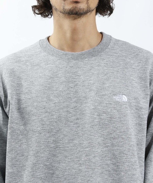 THE NORTH FACE(ザノースフェイス)の「THE NORTH FACE(ザ・ノース・フェイス)】スモールロゴヘザースウェットクルー(スウェット・メンズ・ブラック/グレー・MEDIUM/LARGE)」の8枚目の写真