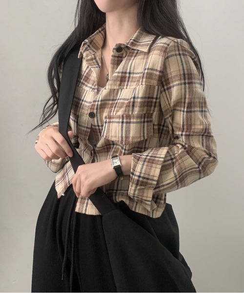 MAISON DE THERESE(メゾン ド テレーズ)の「ショートのチェックシャツ(シャツ/ブラウス・レディース・ベージュ/ネイビー・S/M/L)」の6枚目の写真