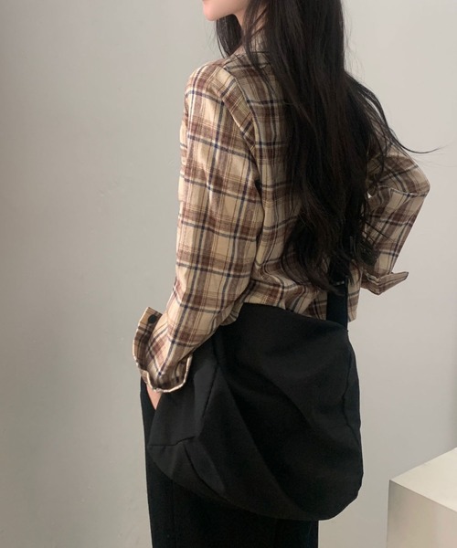 MAISON DE THERESE(メゾン ド テレーズ)の「ショートのチェックシャツ(シャツ/ブラウス・レディース・ベージュ/ネイビー・S/M/L)」の10枚目の写真