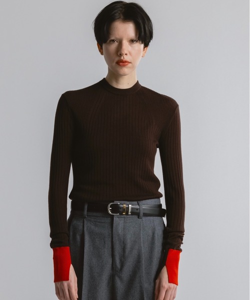 CINOH(チノ)の「CREW NECK TIGHT KNIT(ニット/セーター・レディース・チャコールグレー/ターコイズブルー/ブラウン・38)」の13枚目の写真