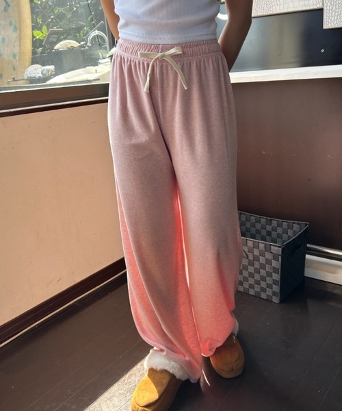 Loco Ocean（ロコオーシャン）の「あったかマシュマロタッチ ワイドリラックスパンツ（スウェットパンツ・レディース・グレー/ホワイト/ピンク・FREE）」の22枚目の写真