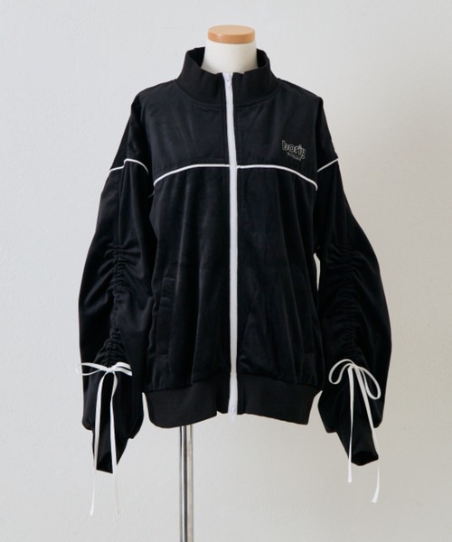 OLIVE des OLIVE(オリーブデオリーブ)の「ベロアトラックジャケット(Tシャツ/カットソー・レディース・ブラック/ブラウン/ピンク・FREE)」の5枚目の写真