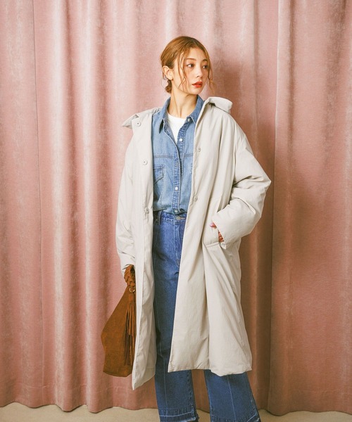 BAYFLOW（ベイフロー）の「[撥水加工付き!!軽量]ロングダウンコート（ダウンジャケット/コート・レディース・ブラック/グレイッシュベージュ・FREE）」の6枚目の写真