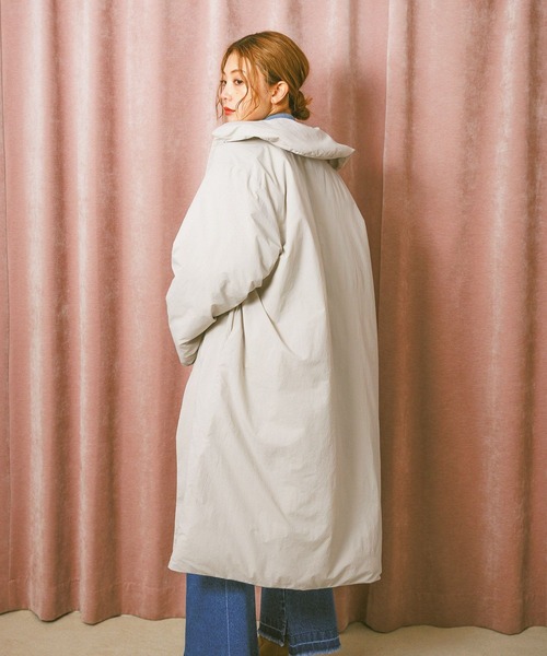 BAYFLOW（ベイフロー）の「[撥水加工付き!!軽量]ロングダウンコート（ダウンジャケット/コート・レディース・ブラック/グレイッシュベージュ・FREE）」の12枚目の写真