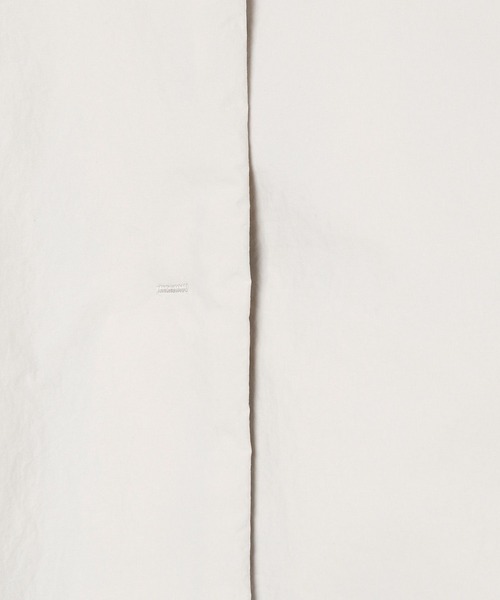 BAYFLOW（ベイフロー）の「[撥水加工付き!!軽量]ロングダウンコート（ダウンジャケット/コート・レディース・ブラック/グレイッシュベージュ・FREE）」の21枚目の写真