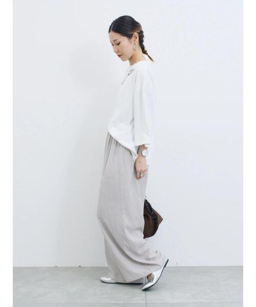 Samansa Mos2 blue(サマンサモスモスブルー)の「◎ビンテージサテンイージーパンツ(その他パンツ・レディース・ブラウン/ブラック/グレー・F)」の6枚目の写真