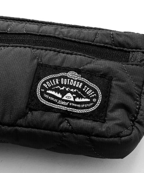 POLeR（ポーラー）の「POLER QUILTED 2 WAY POUCH（ショルダーバッグ・メンズ・ブラック・FREE）」の3枚目の写真