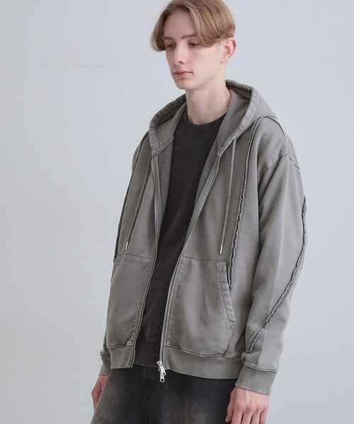 tk.TAKEO KIKUCHI(ティーケータケオキクチ)の「ヘヴィウェイトヴィンテージジップパーカ(パーカー・メンズ・グレー/ブラウン系その他/ブラック・03/02/01)」の5枚目の写真