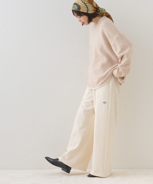 OMNES（オムネス）の「メランジ配色ドロップショルダーニットプルオーバー長袖（ニット/セーター・レディース・グレー/ベージュ/ライトグレー/ブラウン・FREE）」の22枚目の写真