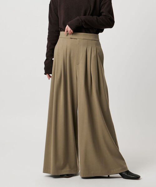 MARW UNITED ARROWS(マルゥ ユナイテッドアローズ)の「<MARW UNITED ARROWS>3タック ワイド パンツ(その他パンツ・レディース・ダークグレー/モカ・36/38)」の1枚目の写真