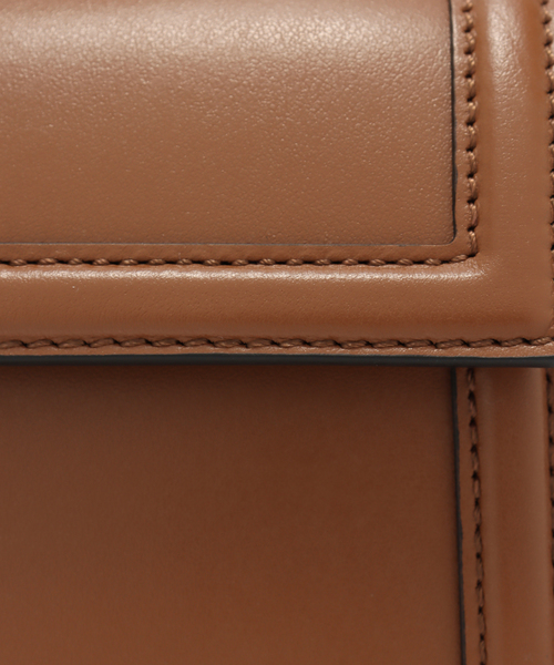 Spick & Span（スピックアンドスパン）の「《一部店舗+WEB限定》DEMELLIER/デメリエー PARIS HANDBAG（ショルダーバッグ・レディース・ブラック/キャメル・FREE）」の17枚目の写真