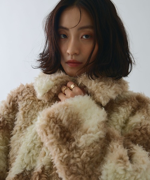 ELLEgirl（エルガール）の「ボリュームファーブルゾン【ELLEgirl/エルガール】（ブルゾン・レディース・ブラウン系その他/ブラウン・FREE）」の9枚目の写真