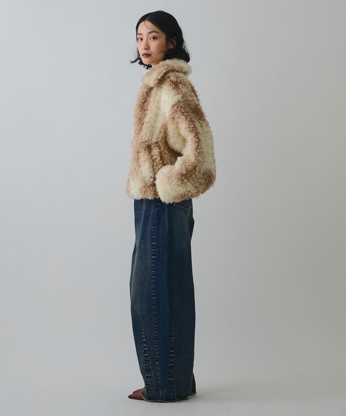 ELLEgirl（エルガール）の「ボリュームファーブルゾン【ELLEgirl/エルガール】（ブルゾン・レディース・ブラウン系その他/ブラウン・FREE）」の12枚目の写真