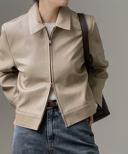 8月末価格❣️ BANANA REPUBLIC ベージュレザーライダースジャケット 8月末価格❣️ BANANA REPUBLIC ベージュレザーライダースジャケット 8